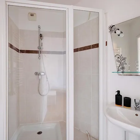 Charming - 3br- 6p - Διαμέρισμα *